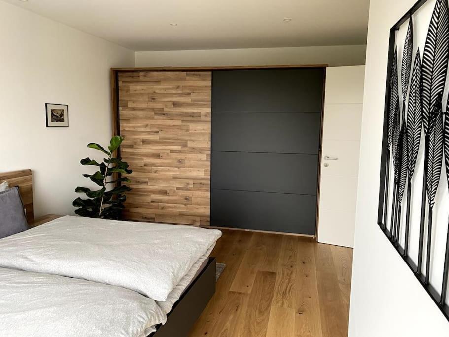 Modernes City-appartement Neustadt an der Weinstrasse